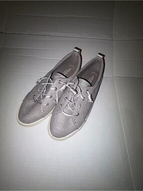 Sperry Light Gray Canvas Women's size 10 Lace-Up Sneakers